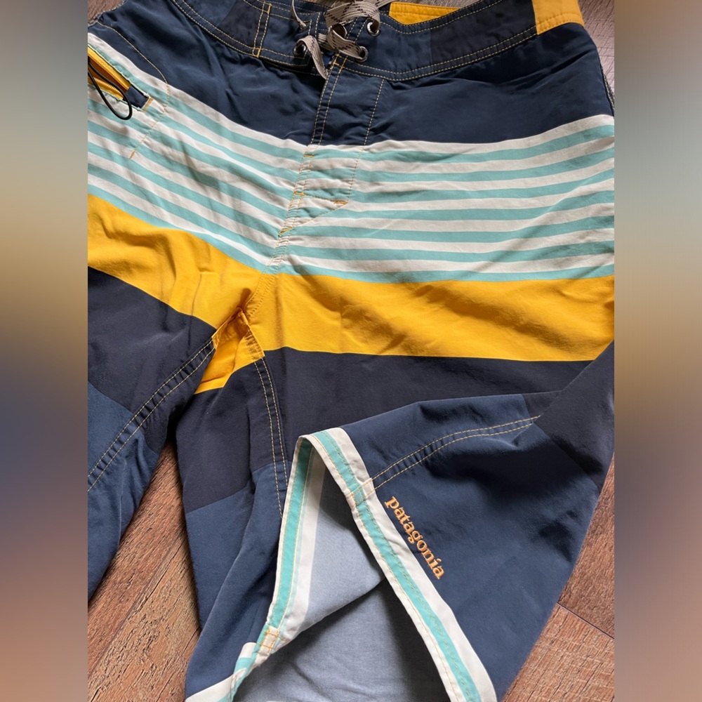 Patagonia wavefarer striped swim‎ trunks board shorts men’s size 30 - Picture 6 of 13